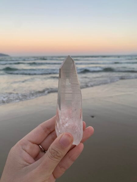 Lemurian Crystal - Những tinh thể lưu giữ tri thức và năng lượng của nền văn minh Lemurian Ảnh: The Ji Eun Healing Shop
